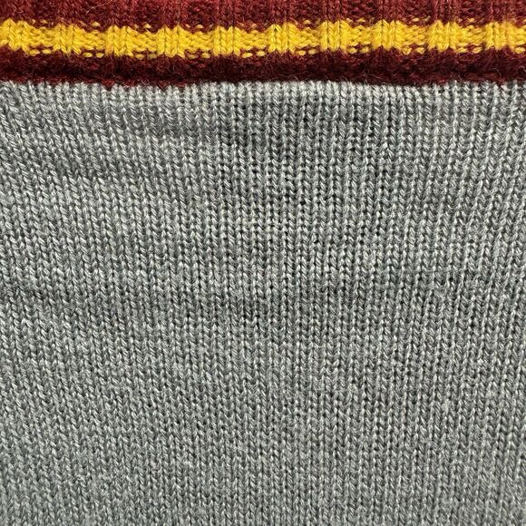 Harry Potter Gryffindor Sweater Small V-Neck Hogwarts Uniform Wizarding World - Picture 12 of 14